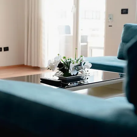 Whole Floor In Upscale Neighborhood * Tirana